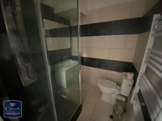  Appartement à louer 2 pièces 27 m²
