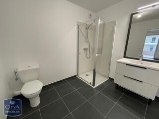  Appartement à louer 2 pièces 43 m²