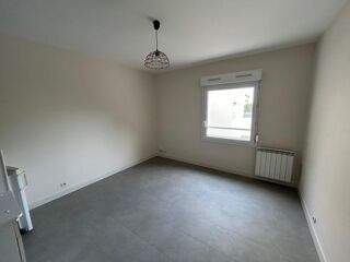 location Appartement - 1 pièce(s) - 19 m² Tours (37000)
