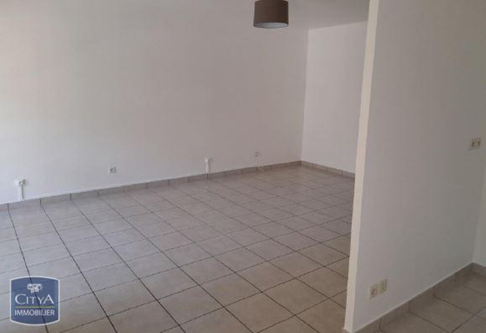 À LOUER : Appartement rénové T3 à CLUSES, 74300 Appartem....