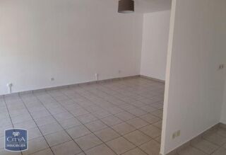  Appartement à louer 3 pièces 64 m²