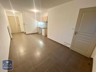  Appartement à louer 2 pièces 39 m²