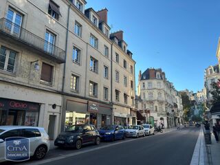  Appartement à louer 2 pièces 50 m²
