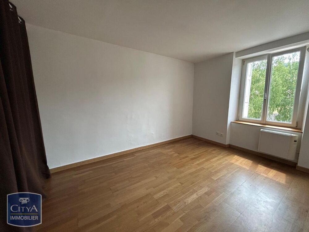 location Appartement - 3 pièce(s) - 70 m² Dunières (43220)