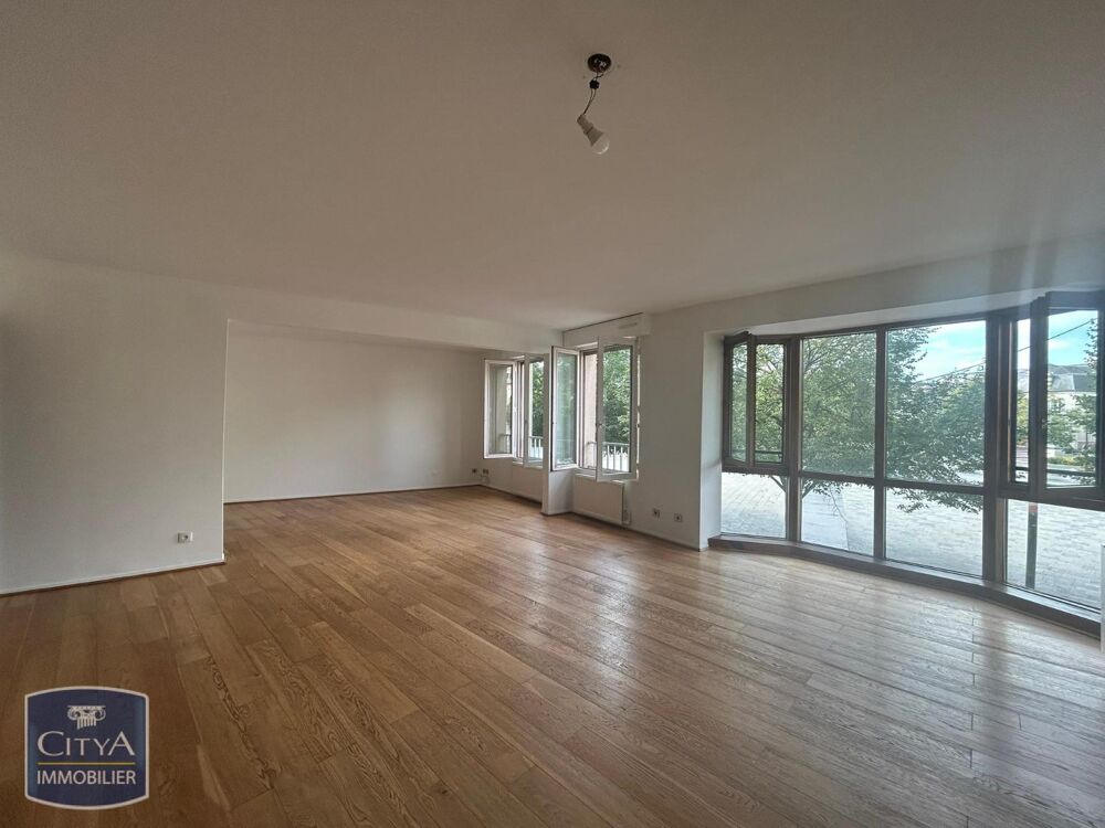 location Appartement - 5 pièce(s) - 122 m² Chartres (28000)