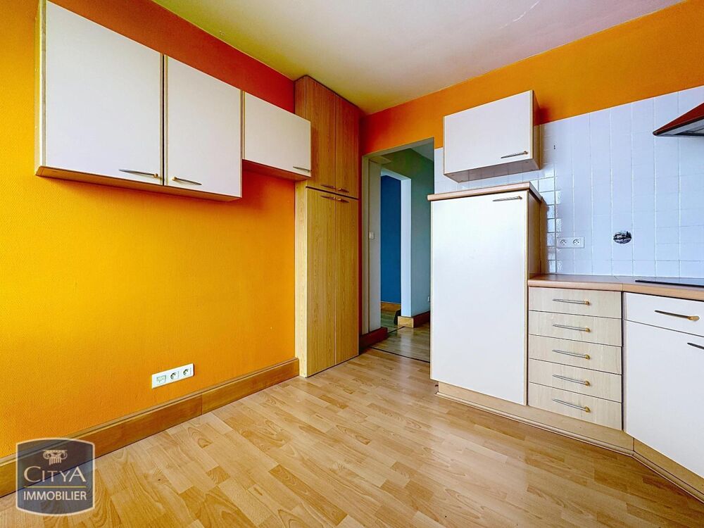 À LOUER! Vous recherchez un appartement spacieux et lumi....