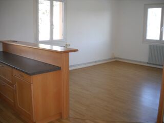  Appartement à louer 2 pièces 47 m²