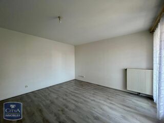  Appartement à louer 2 pièces 51 m²