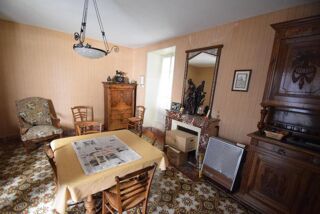  Maison  vendre 8 pices 658 m