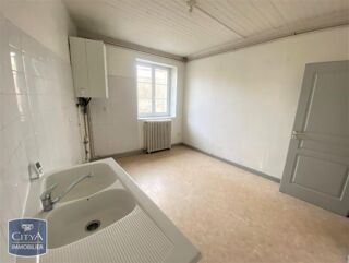  Appartement à louer 3 pièces 89 m²