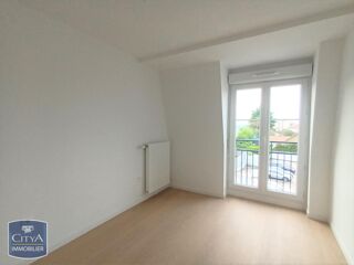  Appartement à louer 3 pièces 67 m²