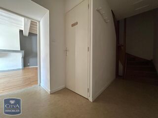  Appartement à louer 3 pièces 66 m²