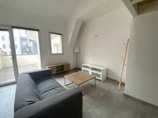 Appartement à louer 2 pièces 32 m²