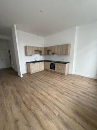  Appartement à louer 3 pièces 74 m²