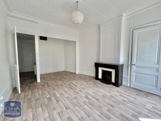  Appartement à louer 3 pièces 101 m²