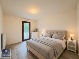  Appartement à louer 2 pièces 50 m²
