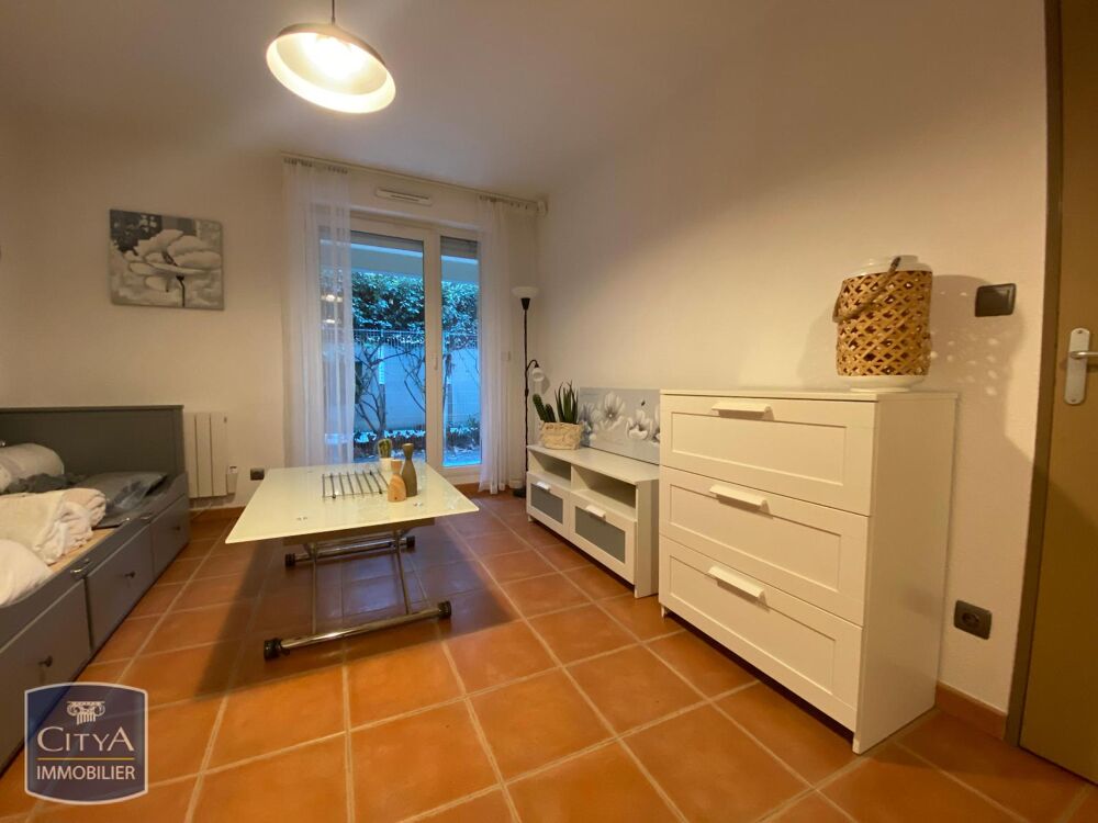 À LOUER : Découvrez ce charmant appartement T2 meublé et....