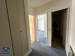  Appartement à louer 1 pièce 30 m²