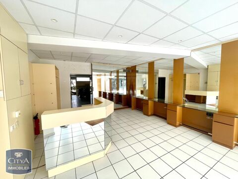   Location / Local Commercial 