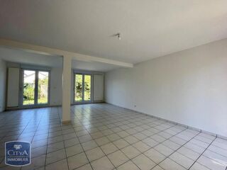  Maison à louer 6 pièces 117 m²