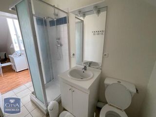  Appartement à louer 1 pièce 28 m²