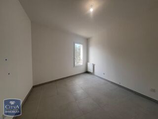  Appartement à louer 2 pièces 47 m²
