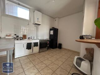  Appartement à louer 3 pièces 87 m²