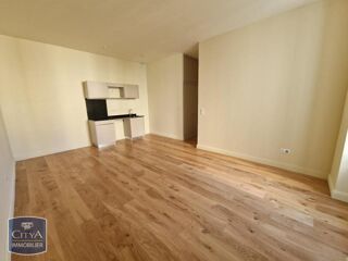  Appartement à louer 3 pièces 64 m²