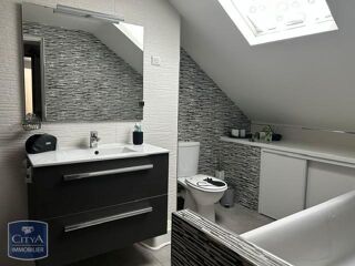  Maison à louer 5 pièces 120 m²