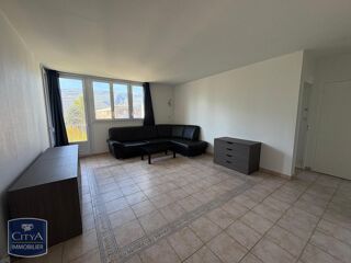  Appartement à louer 4 pièces 73 m²