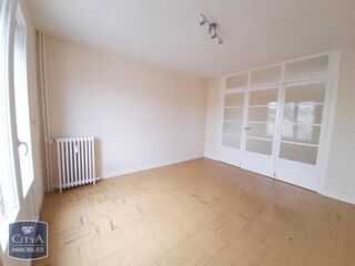 Appartement à louer 3 pièces 71 m²