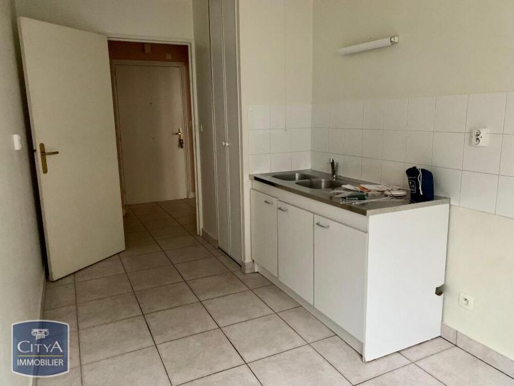 location Appartement - 3 pièce(s) - 65 m² Lyon 4