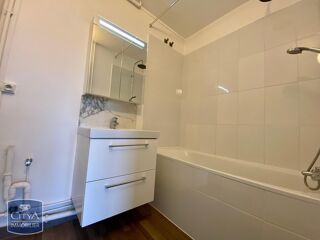  Appartement à louer 2 pièces 40 m²