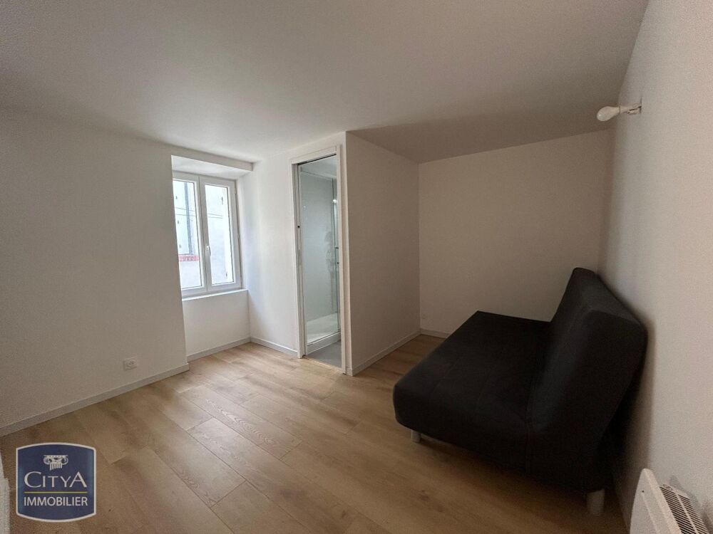 À LOUER : Maison de village T2 située à Soisy-sur-Seine,....