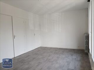 Appartement à louer 1 pièce 38 m²