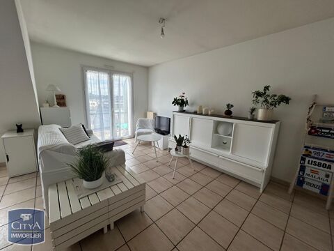   Location Appartement Appartement - 3 pièce(s) - 55 m²