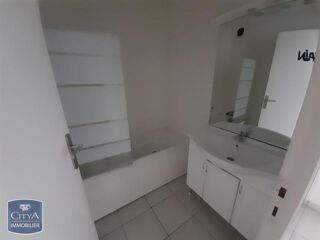  Appartement à louer 2 pièces 46 m²