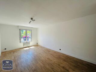  Appartement à louer 2 pièces 56 m²
