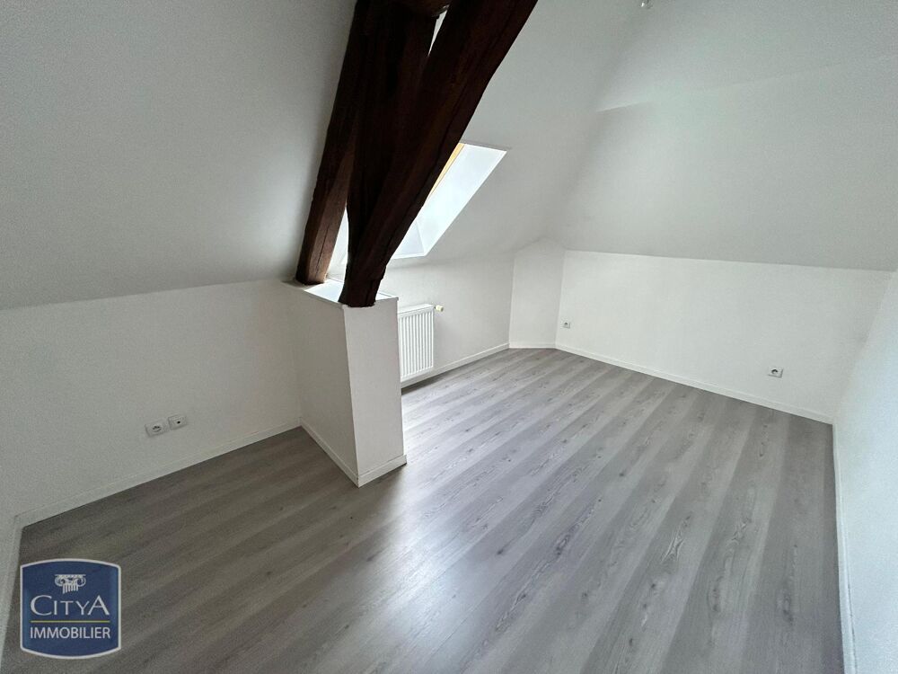 location Appartement - 3 pièce(s) - 56 m² Charleville-Mézières (08000)
