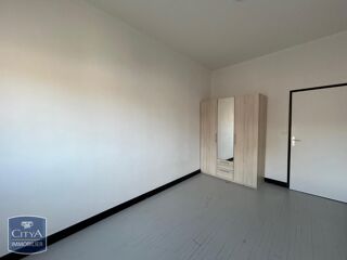  Appartement à louer 3 pièces 81 m²