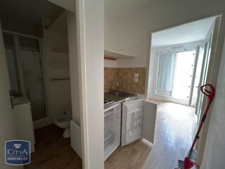  Appartement à louer 1 pièce 17 m²