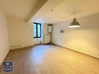  Appartement à louer 3 pièces 52 m²