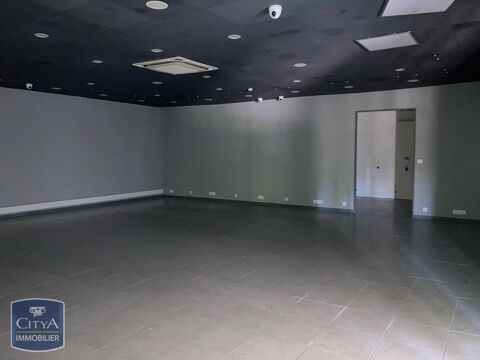   Location / Local Commercial 