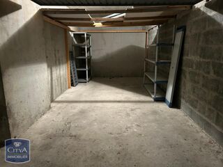  Parking / Garage � louer 