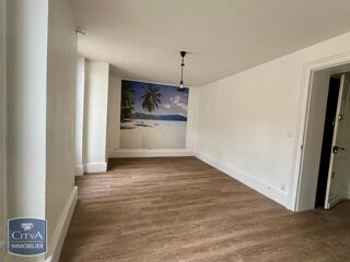  Appartement à louer 3 pièces 51 m²