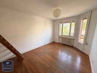  Appartement à louer 1 pièce 37 m²