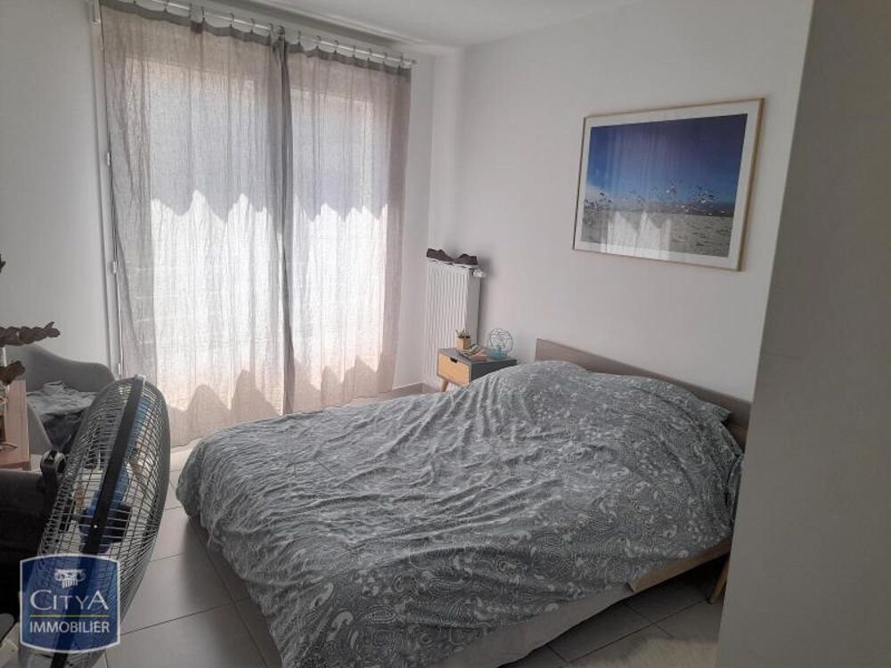 location Appartement - 3 pièce(s) - 58 m² Marseille 6