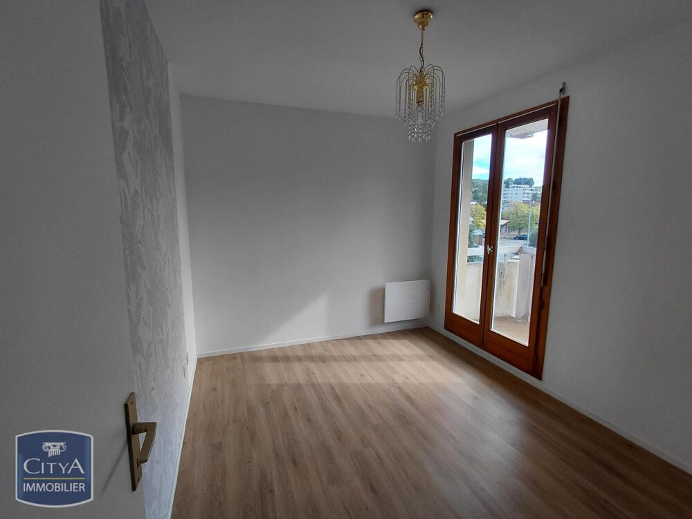location Appartement - 3 pièce(s) - 65 m² Guéret (23000)