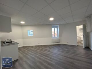  Appartement à louer 3 pièces 44 m²