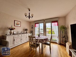  Appartement à louer 3 pièces 64 m²